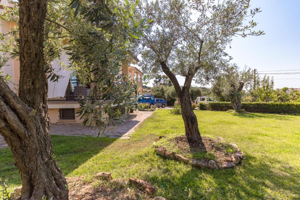 Il Giardino Degli Ulivi Bed and Breakfast Santa Maria Exteriör bild